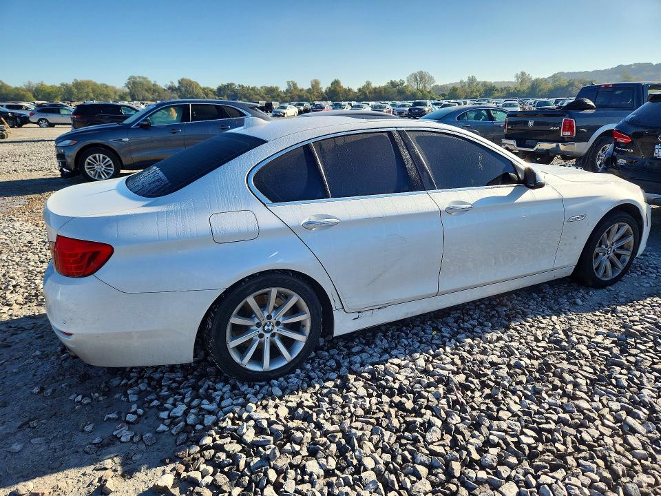 Продажа на аукционе авто 2015 Bmw 535, vin: WBA5B3C55FD541133, номер лота: 73818316