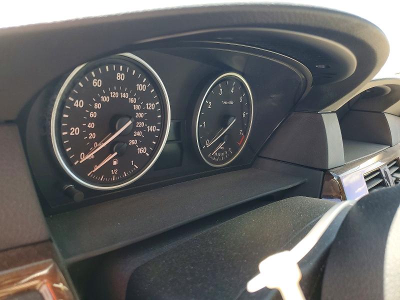 2010 Bmw 528 მანქანა იყიდება აუქციონზე, vin: WBANU5C52AC126419, აუქციონის ნომერი: 71785806