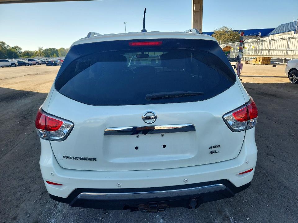 72396396 :رقم المزاد ، 5N1AR2MMXFC661685 vin ، 2015 Nissan Pathfinder مزاد بيع