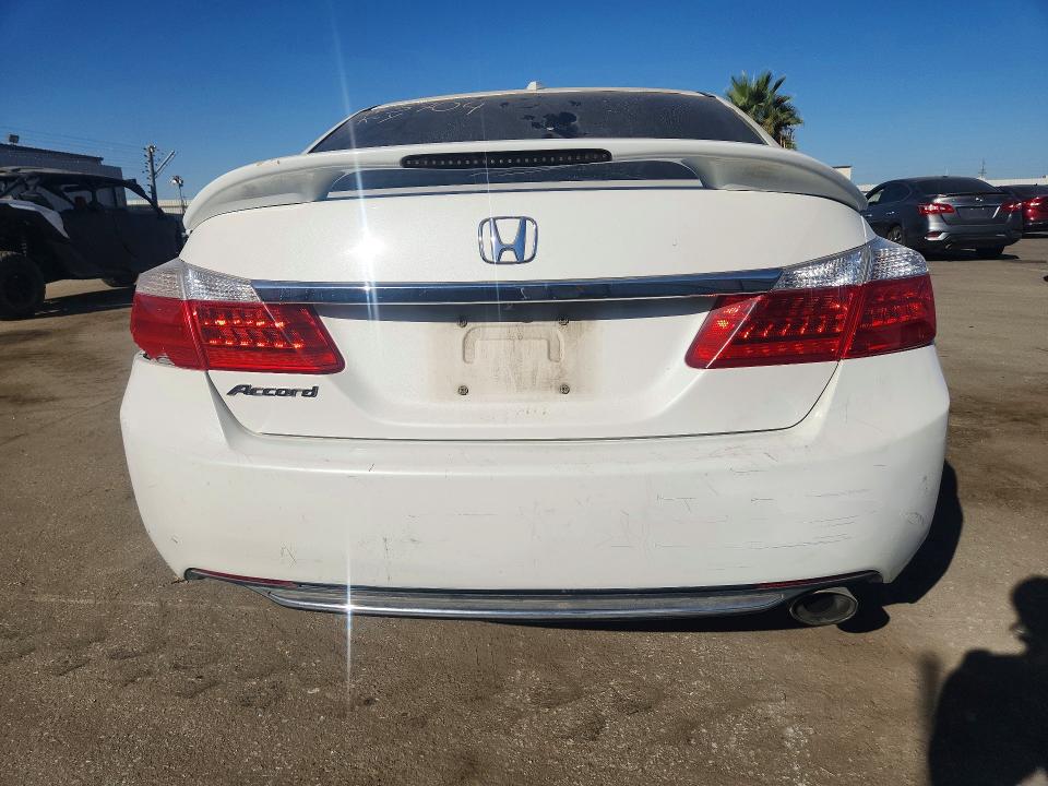 71236606 :رقم المزاد ، 1HGCR2F8XEA155704 vin ، 2014 Honda Accord مزاد بيع