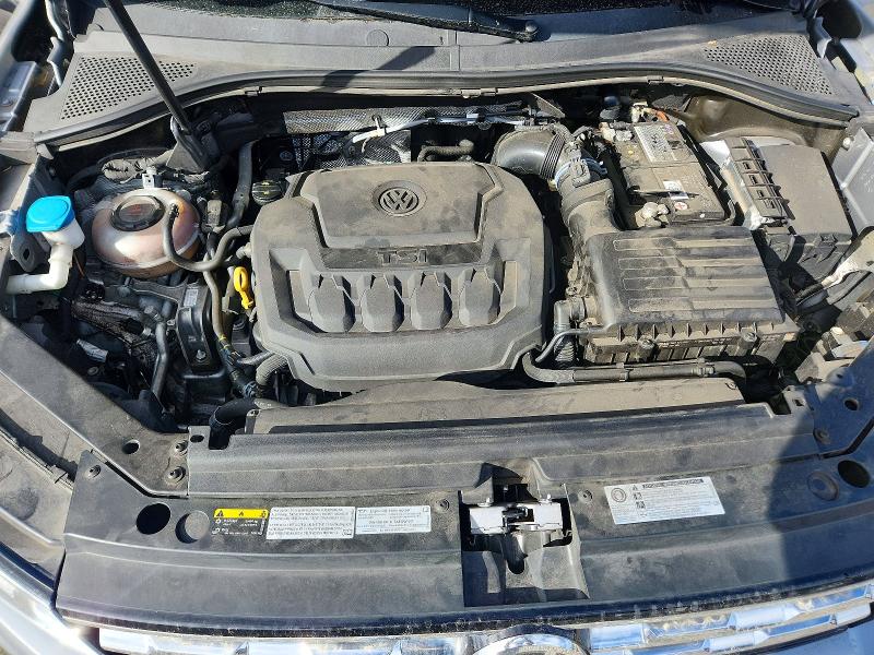 72317576 :رقم المزاد ، 3VV0B7AX4LM057867 vin ، 2020 Volkswagen Tiguan مزاد بيع