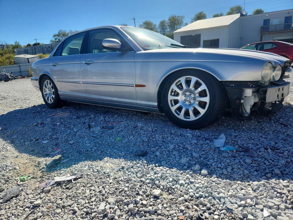Продаж на аукціоні авто 2004 Jaguar Xj8, vin: SAJWA71C44SG21698, номер лоту: 71903506