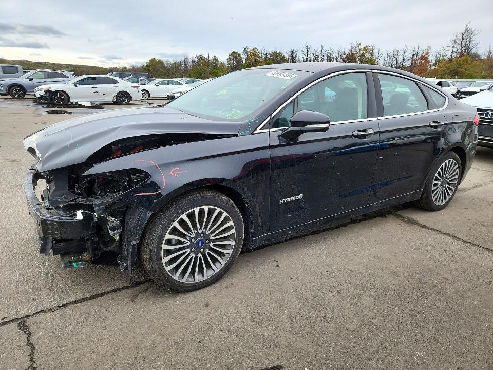Продаж на аукціоні авто 2018 Ford Fusion, vin: 3FA6P0RU8JR177639, номер лоту: 72697766