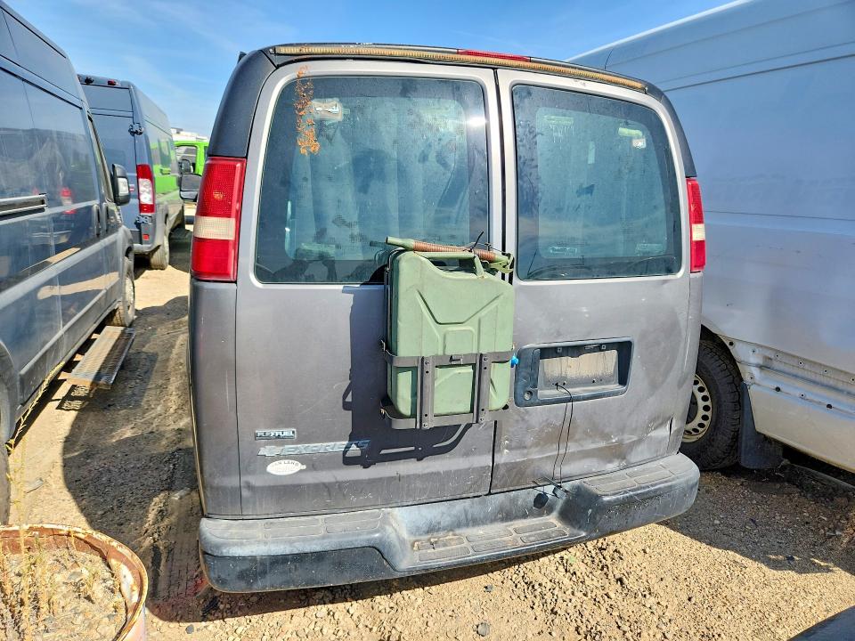 70681146 :رقم المزاد ، 1GCFG154681205500 vin ، 2008 Chevrolet Express مزاد بيع