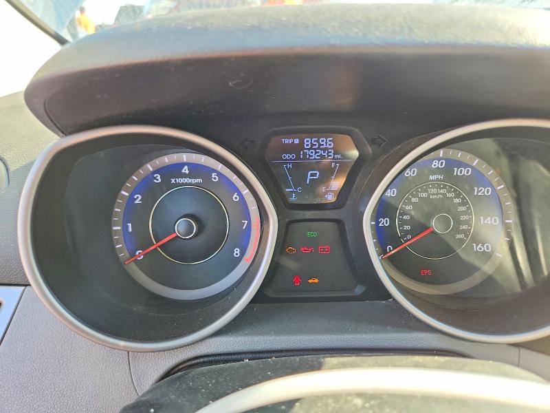 Продаж на аукціоні авто 2012 Hyundai Elantra, vin: KMHDH4AE0CU196817, номер лоту: 71996366