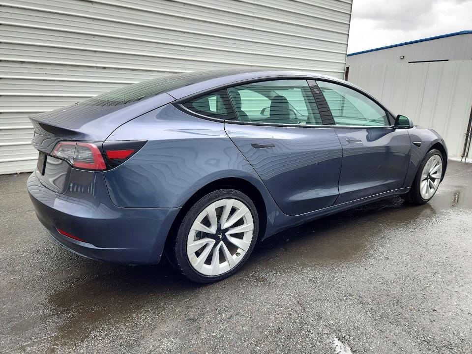 Продажа на аукционе авто 2023 Tesla Model 3, vin: 5YJ3E1EA5PF447134, номер лота: 72621156