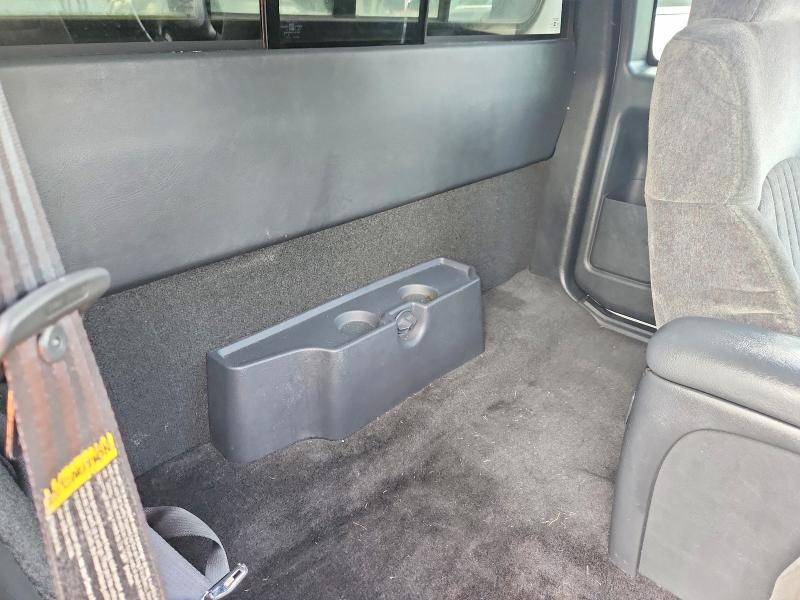 71495986 :رقم المزاد ، 1GCCT19W7Y8245442 vin ، 2000 Chevrolet S Truck مزاد بيع