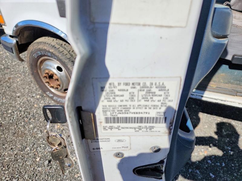 1997 Ford F350 მანქანა იყიდება აუქციონზე, vin: 1FTJW35G7VEB54791, აუქციონის ნომერი: 71142246