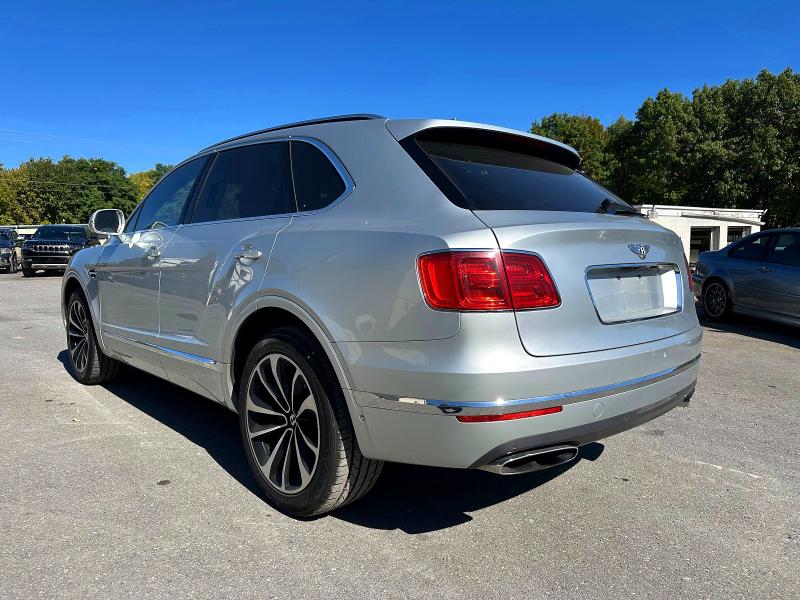 2017 Bentley Bentayga მანქანა იყიდება აუქციონზე, vin: SJAAC2ZV0HC016071, აუქციონის ნომერი: 71785046