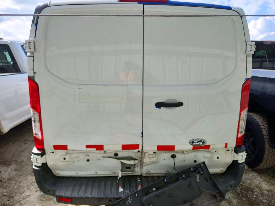 Продаж на аукціоні авто 2016 Ford Transit, vin: 1FTYR1YM5GKB55132, номер лоту: 70492186