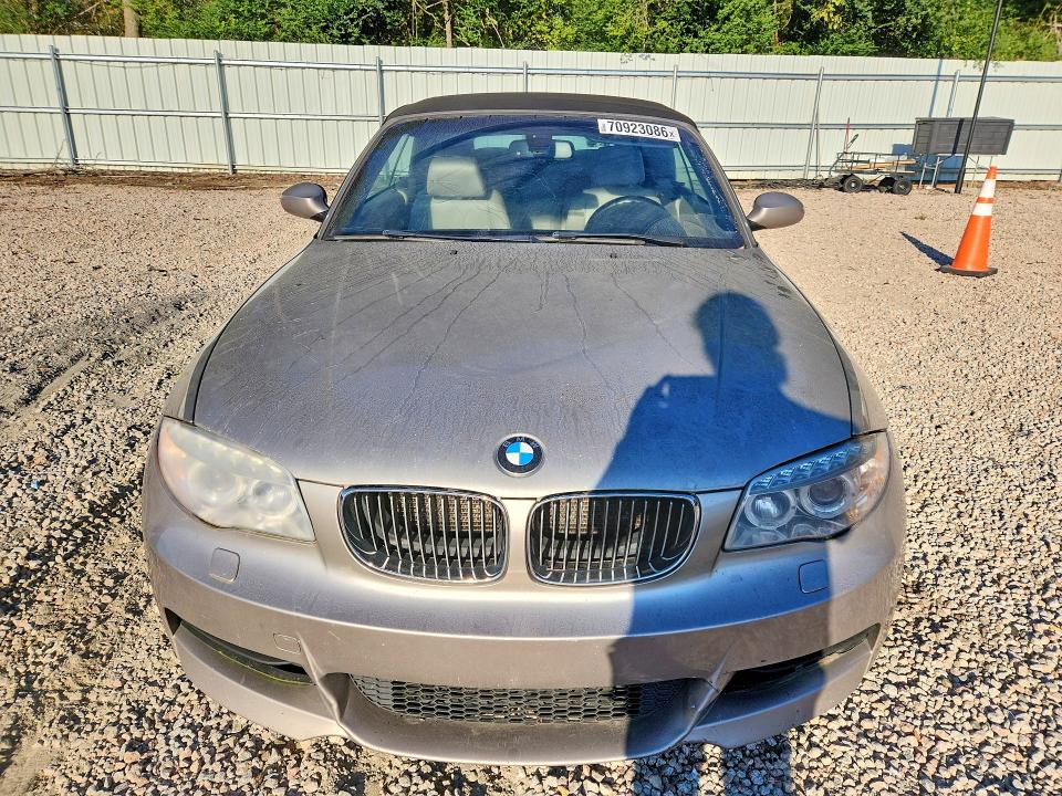 70923086 :رقم المزاد ، WBAUN93589VK40084 vin ، 2009 Bmw 135 مزاد بيع