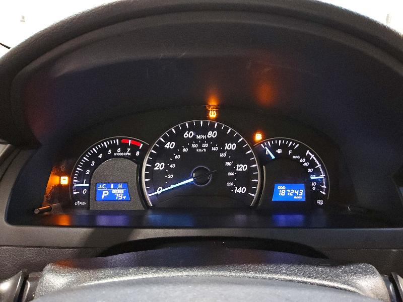 72391026 :رقم المزاد ، 4T1BF1FK7CU103818 vin ، 2012 Toyota Camry مزاد بيع
