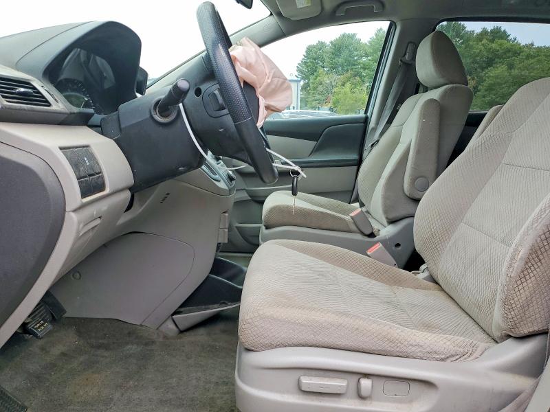 71530386 :رقم المزاد ، 5FNRL5H26GB121127 vin ، 2016 Honda Odyssey مزاد بيع