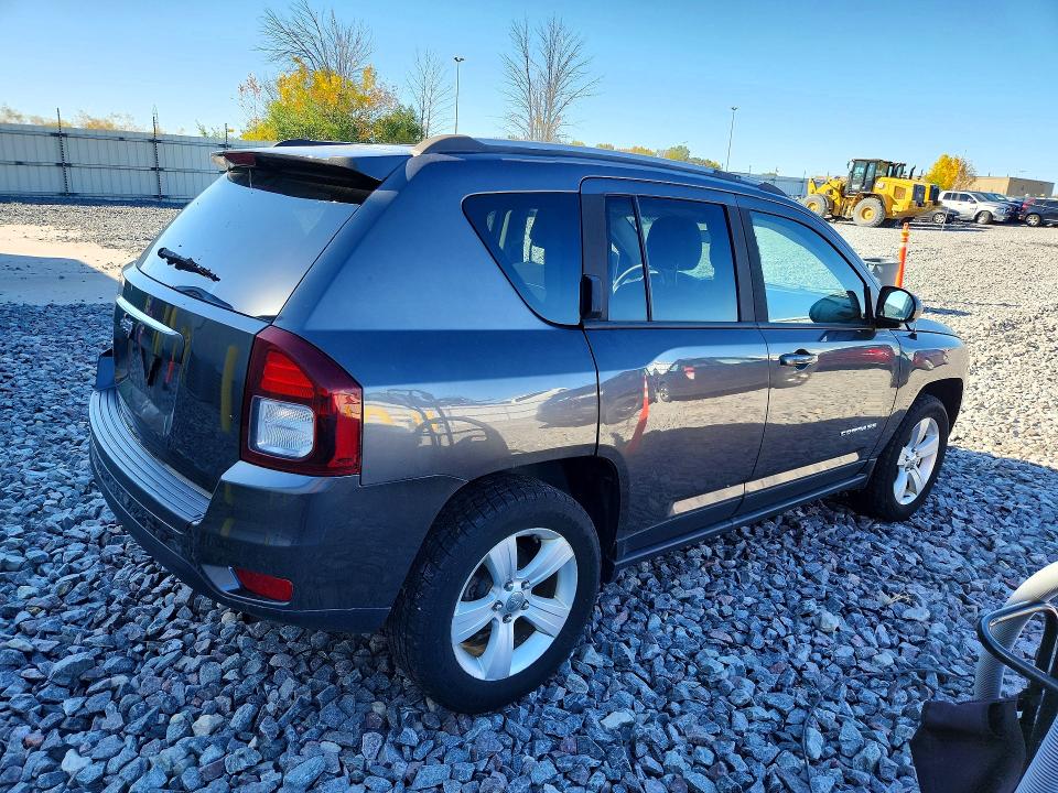 Auction sale of the 2015 Jeep Compass, vin: 1C4NJDBB1FD239101, lot number: 71993176