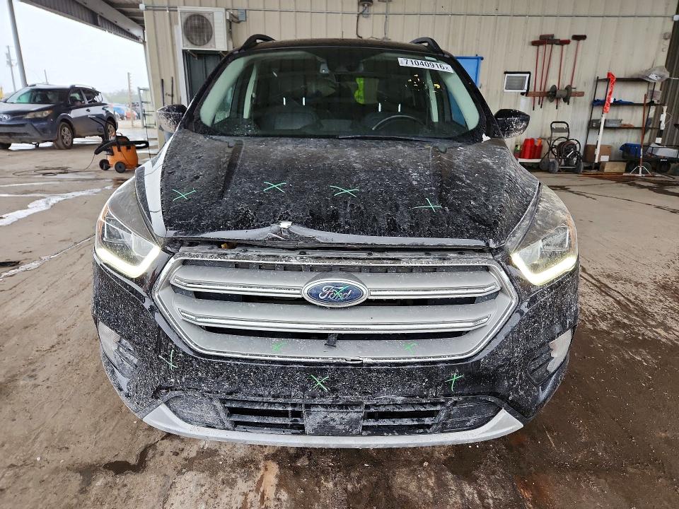 Продаж на аукціоні авто 2019 Ford Escape, vin: 1FMCU9HDXKUB40402, номер лоту: 71040916