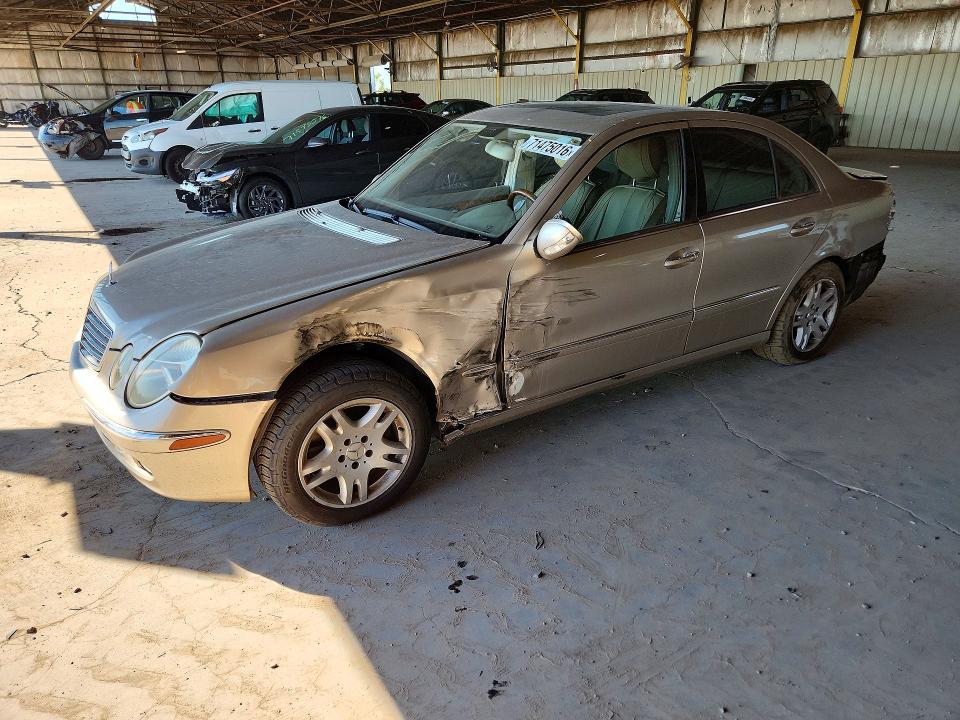 71475016 :رقم المزاد ، WDBUF26J35A819936 vin ، 2005 Mercedes-benz E مزاد بيع