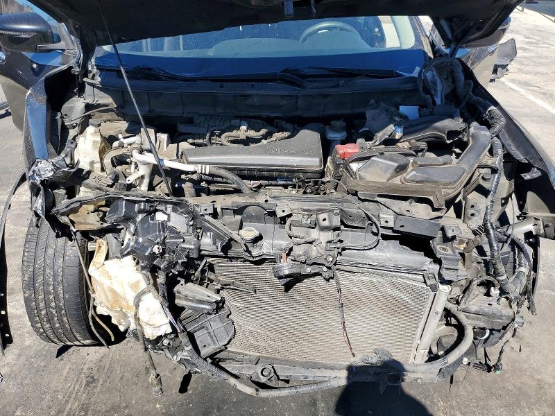 Продажа на аукционе авто 2017 Nissan Rogue, vin: JN8AT2MT0HW390476, номер лота: 71687006