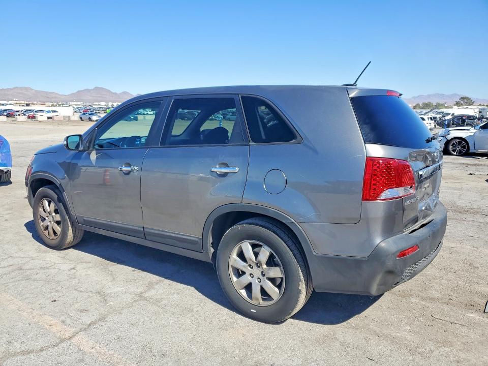 71428686 :رقم المزاد ، 5XYKT3A15BG171803 vin ، 2011 Kia Sorento مزاد بيع