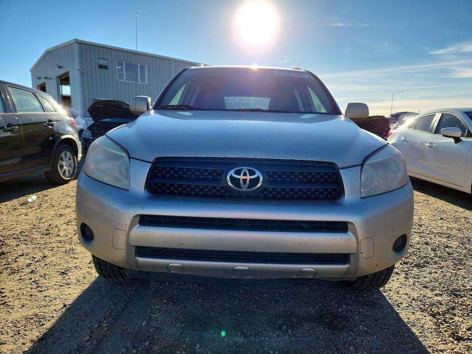 Продажа на аукционе авто 2008 Toyota Rav4, vin: JTMBD33V385140211, номер лота: 72697846