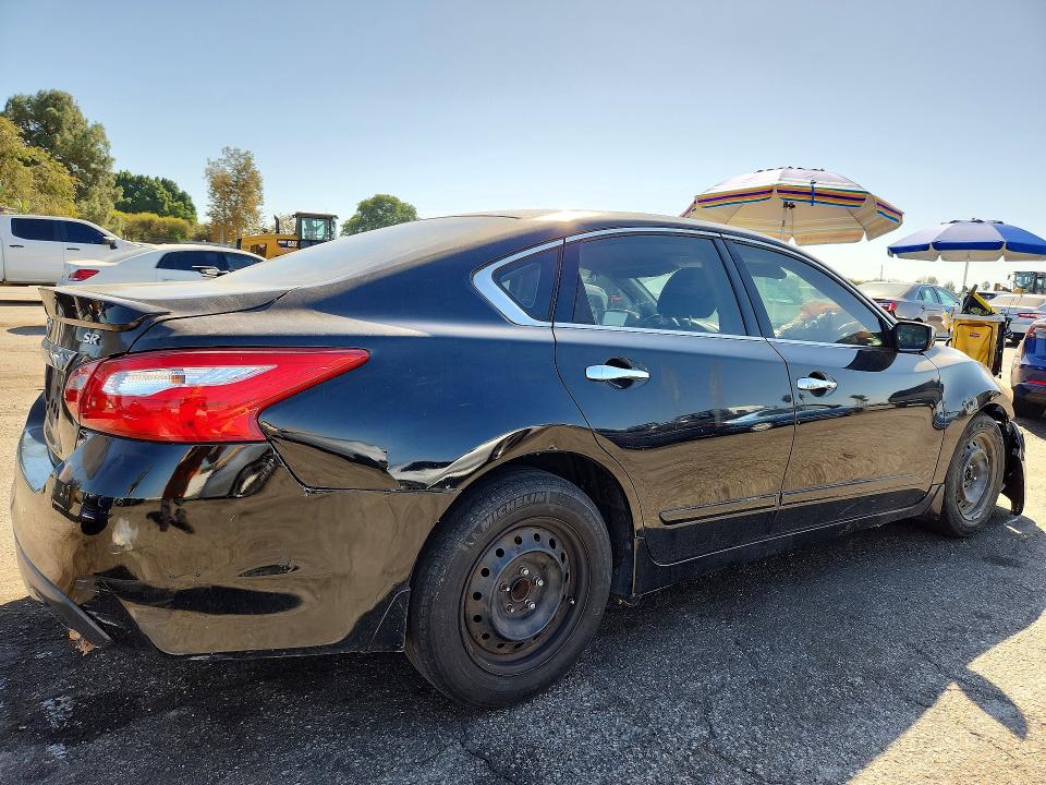 Продажа на аукционе авто 2016 Nissan Altima, vin: 1N4AL3APXGC210662, номер лота: 71434936
