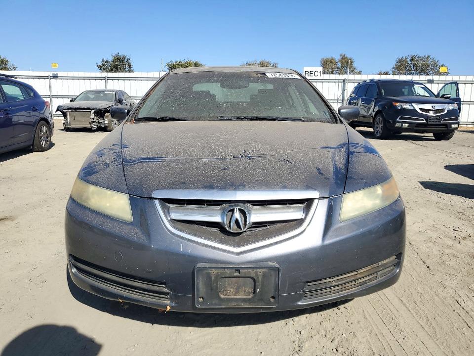 Продаж на аукціоні авто 2004 Acura Tl, vin: 19UUA66254A065809, номер лоту: 72583316