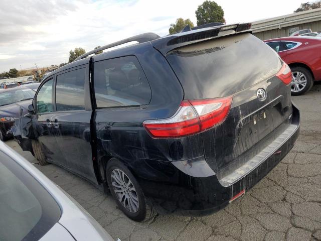 70937163 :رقم المزاد ، 5TDYZ3DC3JS963388 vin ، 2018 Toyota Sienna Xle مزاد بيع