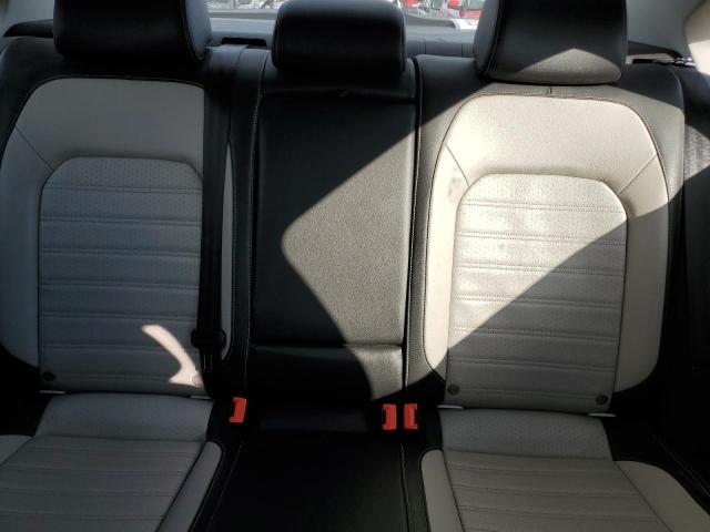 74105003 :رقم المزاد ، 1VWBT7A3XFC002957 vin ، 2015 Volkswagen Passat Se مزاد بيع