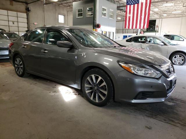 Продажа на аукционе авто 2017 Nissan Altima 2.5, vin: 1N4AL3AP8HC290576, номер лота: 77772333