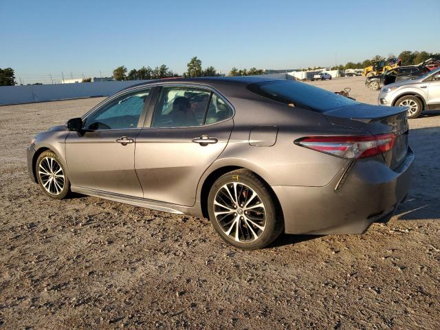 Продаж на аукціоні авто 2018 Toyota Camry L, vin: 4T1B11HKXJU560650, номер лоту: 74785173