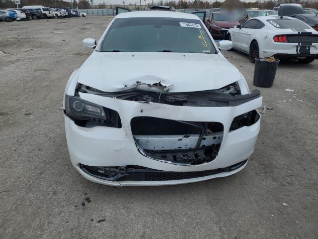 2019 Chrysler 300 S მანქანა იყიდება აუქციონზე, vin: 2C3CCAGG8KH610681, აუქციონის ნომერი: 77689413