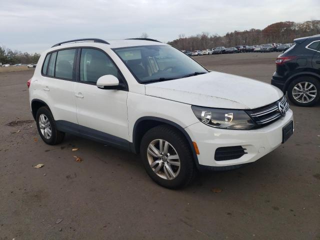 76717813 :رقم المزاد ، WVGBV7AX4HK031942 vin ، 2017 Volkswagen Tiguan S مزاد بيع