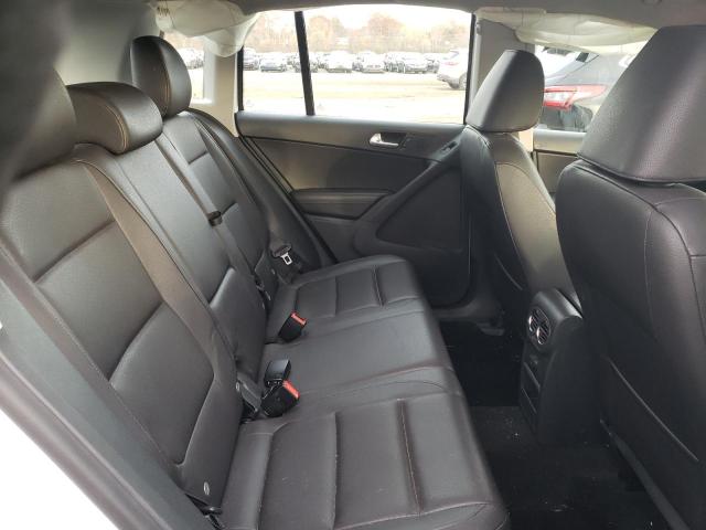 76717813 :رقم المزاد ، WVGBV7AX4HK031942 vin ، 2017 Volkswagen Tiguan S مزاد بيع