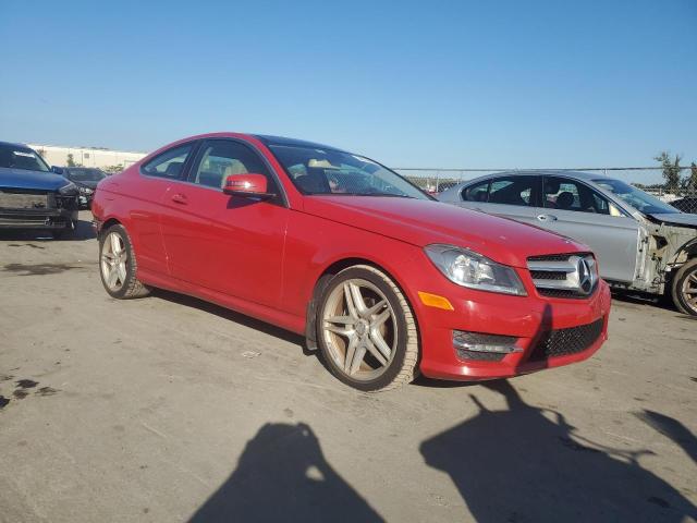 2013 Mercedes-benz C 250 მანქანა იყიდება აუქციონზე, vin: WDDGJ4HB2DG063371, აუქციონის ნომერი: 74778953