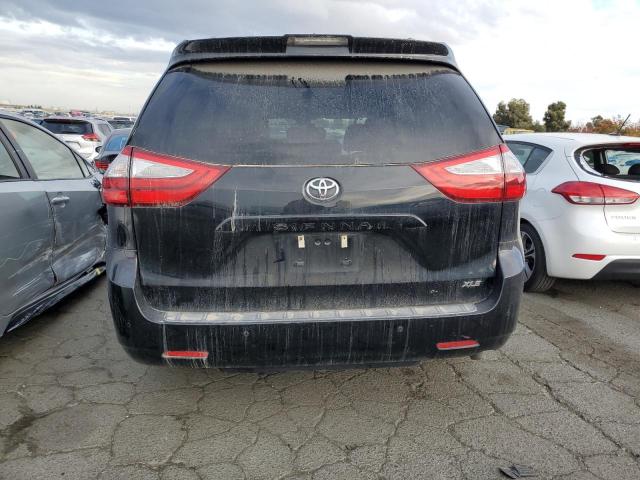 70937163 :رقم المزاد ، 5TDYZ3DC3JS963388 vin ، 2018 Toyota Sienna Xle مزاد بيع