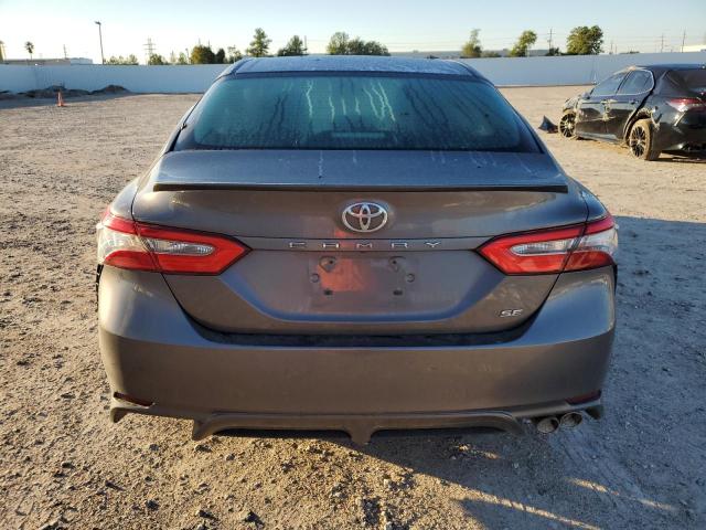 Продаж на аукціоні авто 2018 Toyota Camry L, vin: 4T1B11HKXJU560650, номер лоту: 74785173