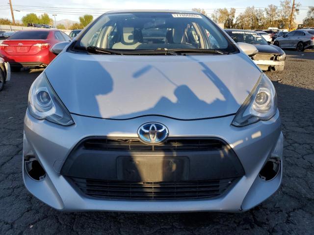 2015 Toyota Prius C მანქანა იყიდება აუქციონზე, vin: JTDKDTB32F1584524, აუქციონის ნომერი: 77806063