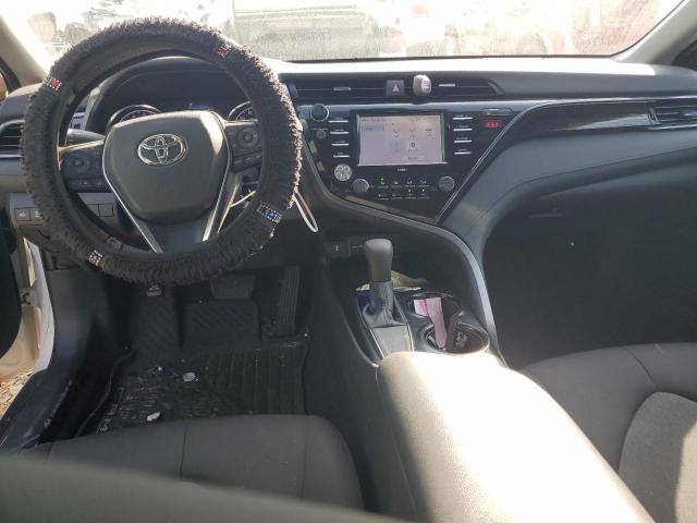 75070483 :رقم المزاد ، 4T1C11AK2LU977410 vin ، 2020 Toyota Camry Le مزاد بيع