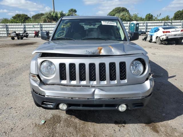 77545443 :رقم المزاد ، 1C4NJPBA9FD208977 vin ، 2015 Jeep Patriot Sport مزاد بيع