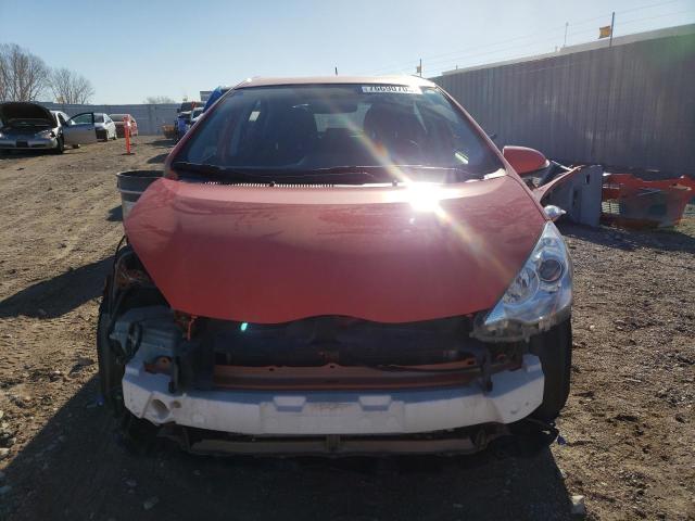 Продажа на аукционе авто 2012 Toyota Prius C, vin: JTDKDTB38C1028679, номер лота: 76690703