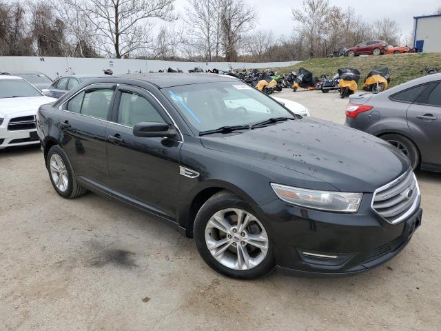 77134673 :رقم المزاد ، 1FAHP2E82DG190864 vin ، 2013 Ford Taurus Sel مزاد بيع