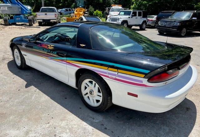 1993 Chevrolet Camaro Z28 მანქანა იყიდება აუქციონზე, vin: 2G1FP22P3P2106343, აუქციონის ნომერი: 78657263