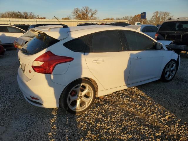 81514854 :رقم المزاد ، 1FADP3L96EL463149 vin ، 2014 Ford Focus مزاد بيع