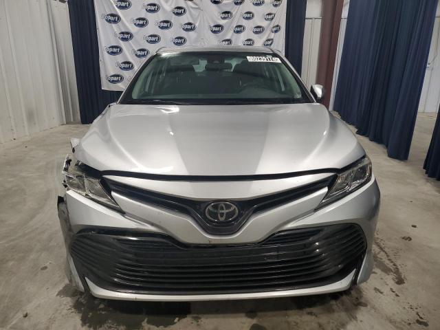 2019 Toyota Camry მანქანა იყიდება აუქციონზე, vin: 4T1B11HK5KU792204, აუქციონის ნომერი: 80239174