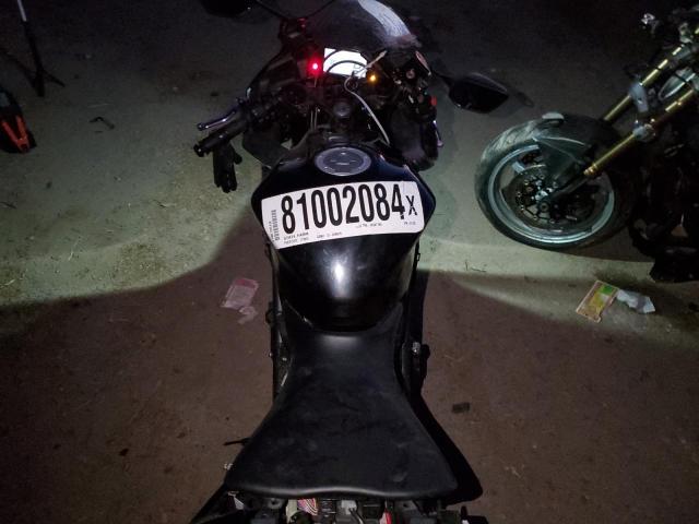 81002084 :رقم المزاد ، MH3RH18Y6PK011729 vin ، 2023 Yamaha Yzfr3 مزاد بيع