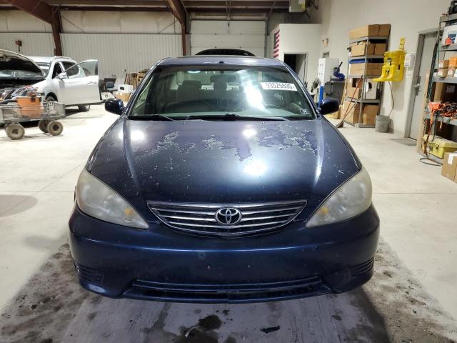 93525895 :رقم المزاد ، 4T1BE32K25U074669 vin ، 2005 Toyota Camry Le مزاد بيع