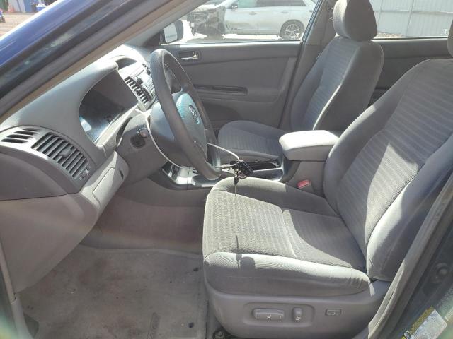 93338645 :رقم المزاد ، 4T1BE30K45U089578 vin ، 2005 Toyota Camry مزاد بيع