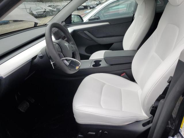 Продажа на аукционе авто 2023 Tesla Model Y, vin: 7SAYGDEEXPF846936, номер лота: 84642675