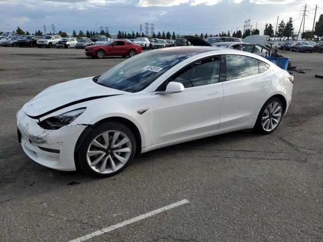 92942815 :رقم المزاد ، 5YJ3E1EA0JF018426 vin ، 2018 Tesla Model 3 مزاد بيع