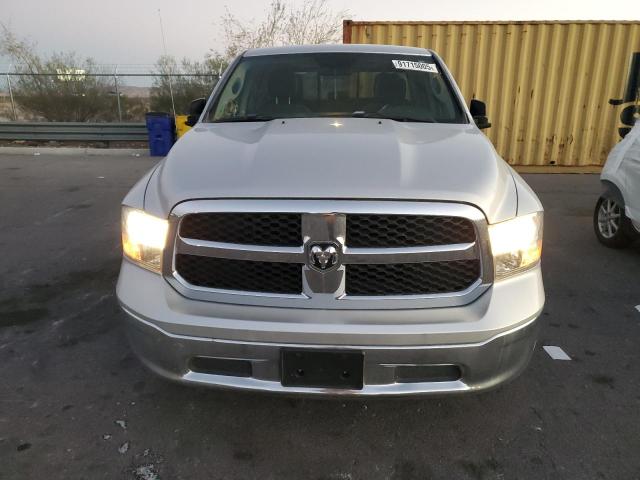 91715005 :رقم المزاد ، 1C6RR6GG0JS105329 vin ، 2018 Ram 1500 مزاد بيع