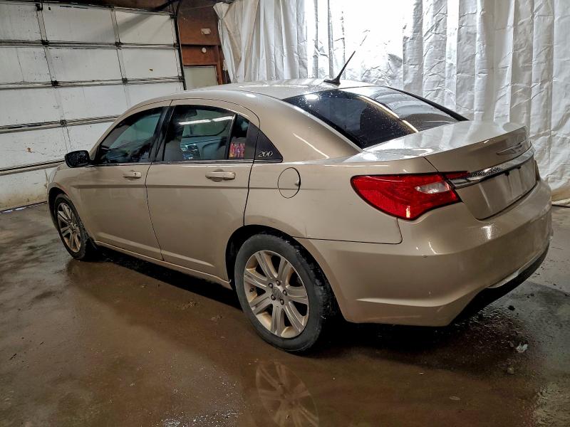 94519855 :رقم المزاد ، 1C3CCBBB1DN585117 vin ، 2013 Chrysler 200 مزاد بيع